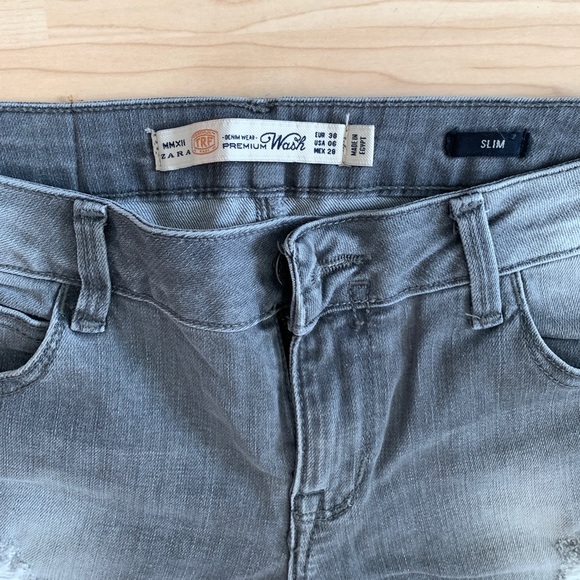 Zara MMXII TRF Premium Wash Slim Fit Distressed Light Grey Denim Jeans - Picture 4 of 10